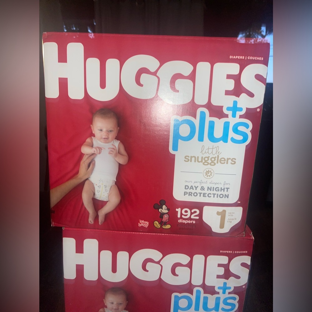 huggies plus size 1 NIB